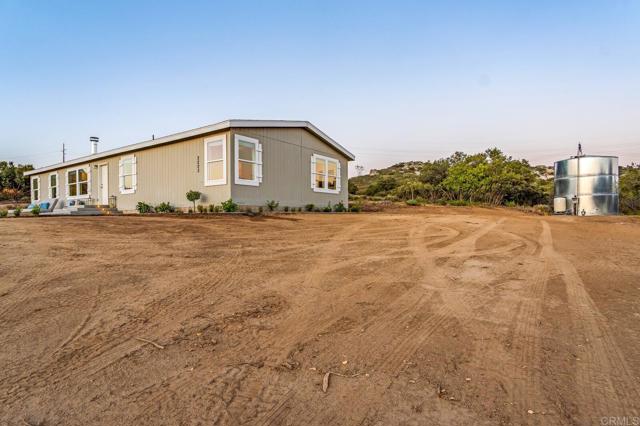 Detail Gallery Image 41 of 50 For 2203 Hyde Park Ln, Campo,  CA 91906 - 3 Beds | 2 Baths