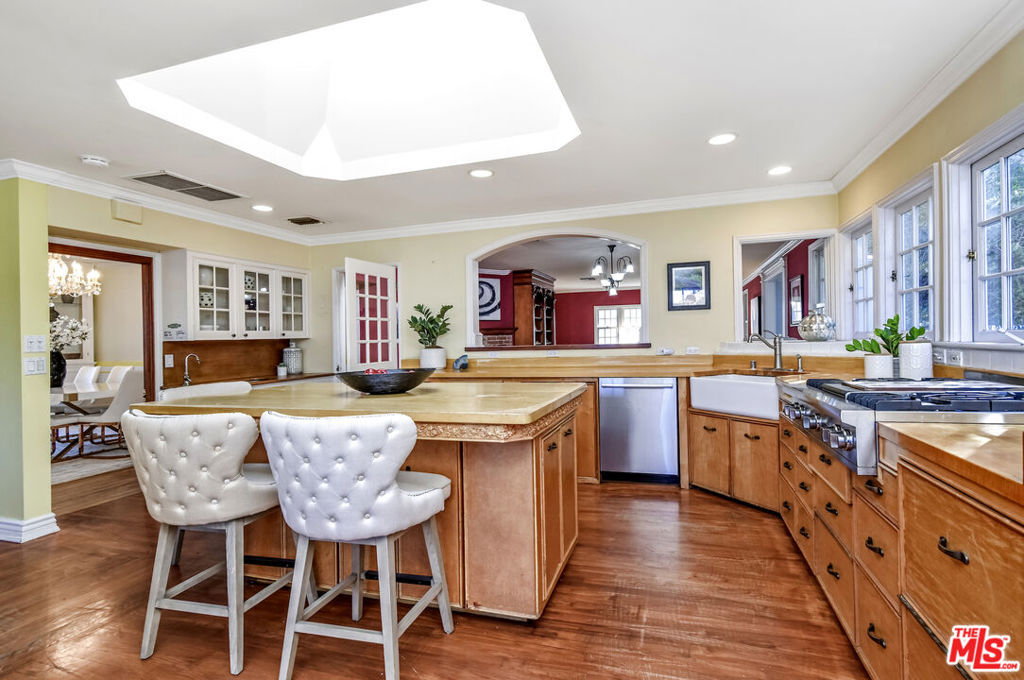 4141 Knobhill DriveSherman Oaks img 21