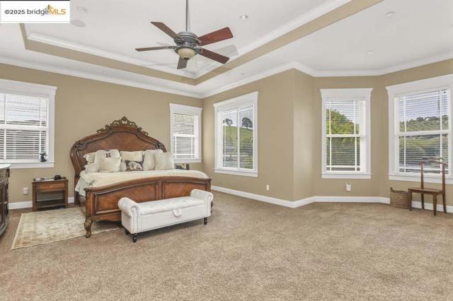9050 Deer Valley Rd, Brentwood CA: https://media.crmls.org/mediaz/2c91a0dc-1214-4458-b215-b83e48c9e4db.jpg