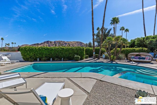 2280 S Camino Real, Palm Springs, CA 92264