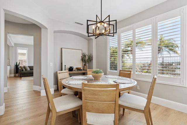 1568 Sapphire Dr, Carlsbad CA: https://media.crmls.org/mediaz/2c92e36c-e7c8-4a8f-b7eb-aafad9969017.jpg