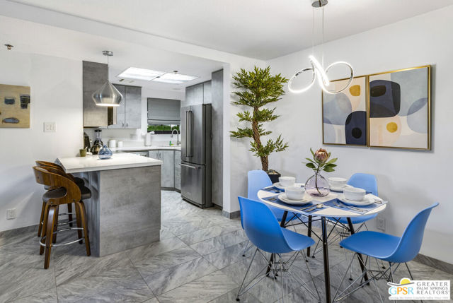 2700 Lawrence Crossley Road, Palm Springs CA: https://media.crmls.org/mediaz/2c9330b9-84e2-4cef-8c66-392ffb3aed2b.jpg