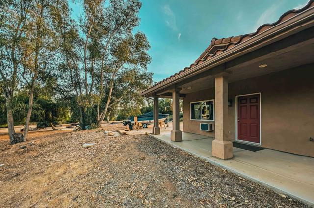 Image 61 of 75 For 9848 Vista Viejas