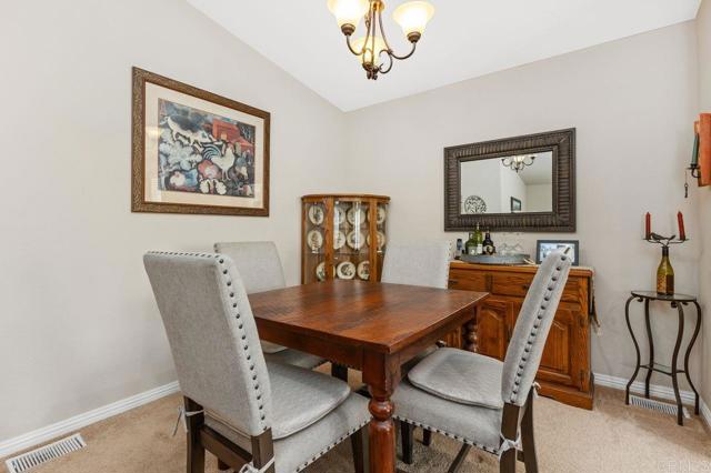 Detail Gallery Image 13 of 42 For 8975 Lawrence Welk Dr Spc 112,  Escondido,  CA 92026 - 3 Beds | 2 Baths