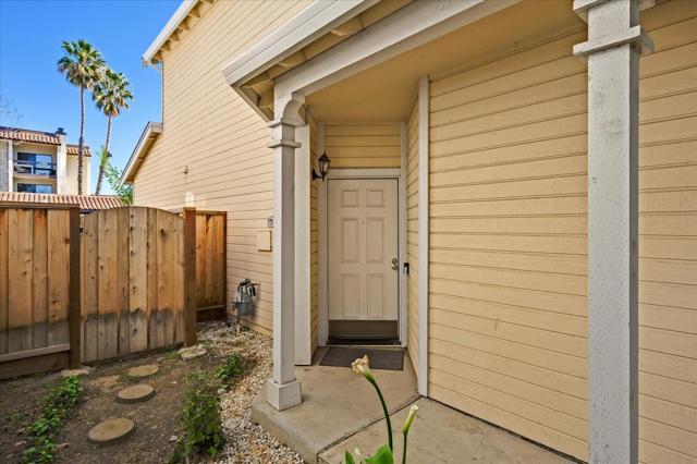 6153 Potrero Drive, Newark CA: https://media.crmls.org/mediaz/2c9653a1-d69c-4e9f-a455-81aa0099c810.jpg