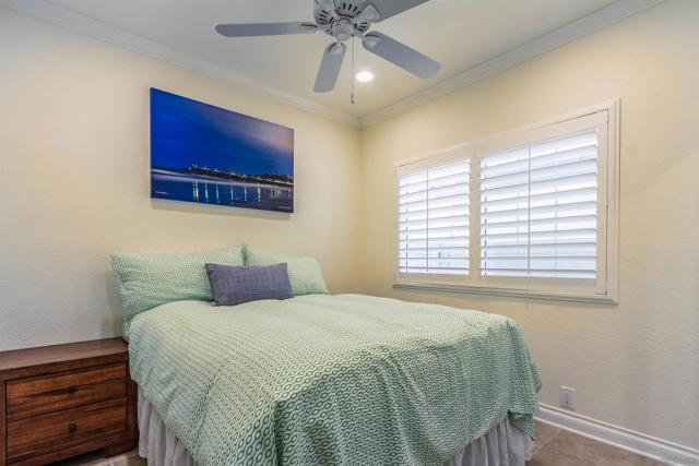 728 Jamaica Ct, San Diego CA: https://media.crmls.org/mediaz/2c966bd6-55ef-49b1-b1a7-212611d38ae2.jpg