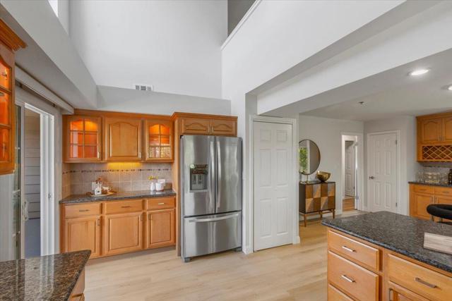 10090 Pasadena Avenue, Cupertino CA: https://media.crmls.org/mediaz/2c972337-7111-4cc6-857d-ecda566a36ed.jpg