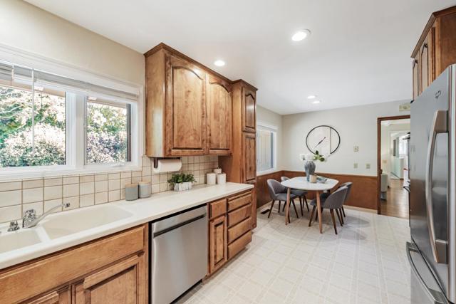 961 Gerber Court, Sunnyvale CA: https://media.crmls.org/mediaz/2c975b39-b781-4dd6-8cb9-0b5e5aa91dab.jpg