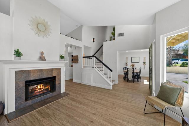 41910 Humber Drive, Temecula CA: https://media.crmls.org/mediaz/2c985357-98c4-4674-926e-d3bc8713ca7f.jpg