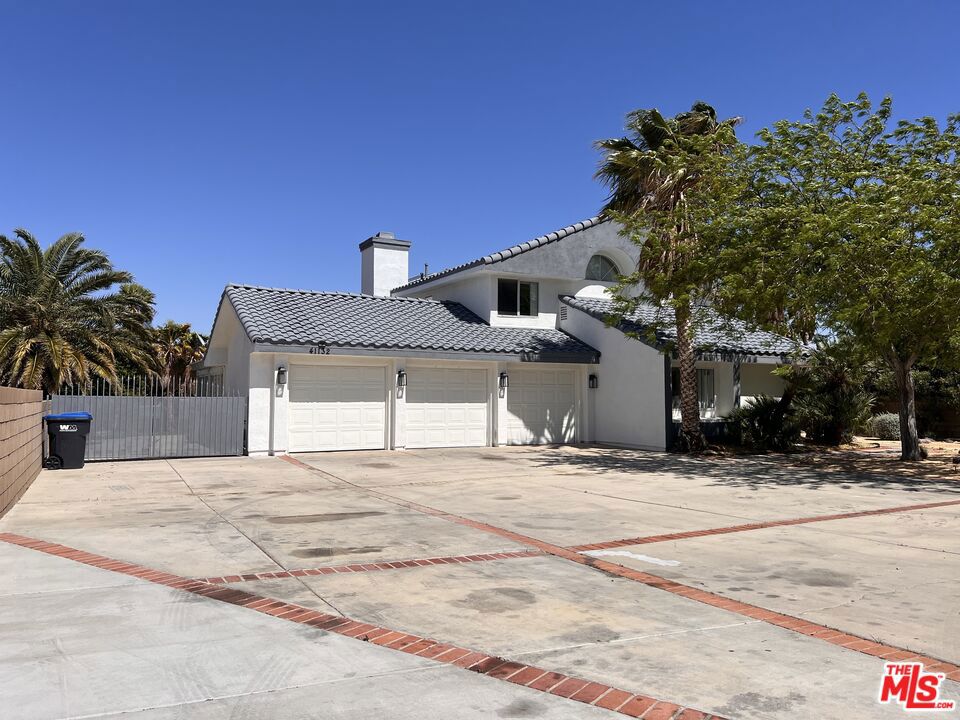 41132 Oakview Lane
