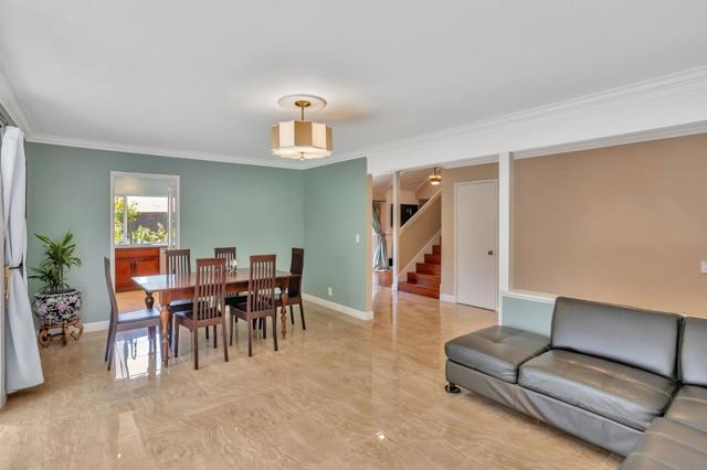 7179 Via Maria, San Jose CA: https://media.crmls.org/mediaz/2c992c81-9d8d-4c03-abd2-b7cb06e5ccde.jpg