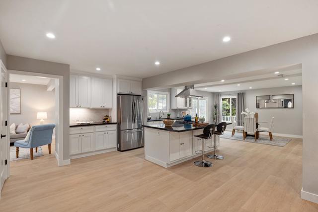 1001 Everglades Drive, Pacifica CA: https://media.crmls.org/mediaz/2c9b8915-43b4-4c31-b79d-eb8b3f9b9d2d.jpg
