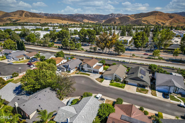3872 Aztec Court, Simi Valley CA: https://media.crmls.org/mediaz/2c9d840d-32e9-4e10-82f0-0becf5ba93a7.jpg
