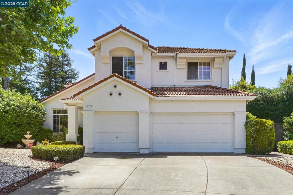 47 La Canada Ct