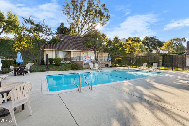 Detail Gallery Image 25 of 27 For 607 White Oak Ln, Newbury Park,  CA 91320 - 3 Beds | 2 Baths