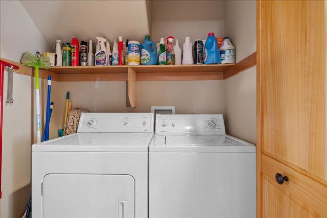 1614 S Colusa Drive, Big Bear CA: https://media.crmls.org/mediaz/2c9f4a68-b82b-4b18-b12b-5e5d1605d406.jpg