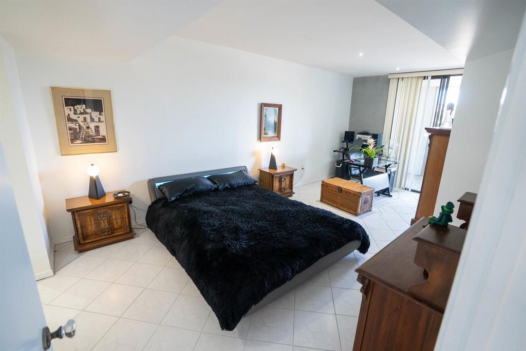 3098 Rue D'orleans - photo 8
