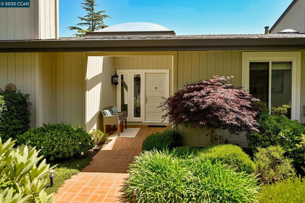 112 Alta Mesa Ct