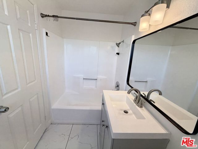 1465 West 179th Street, 13 photo 19