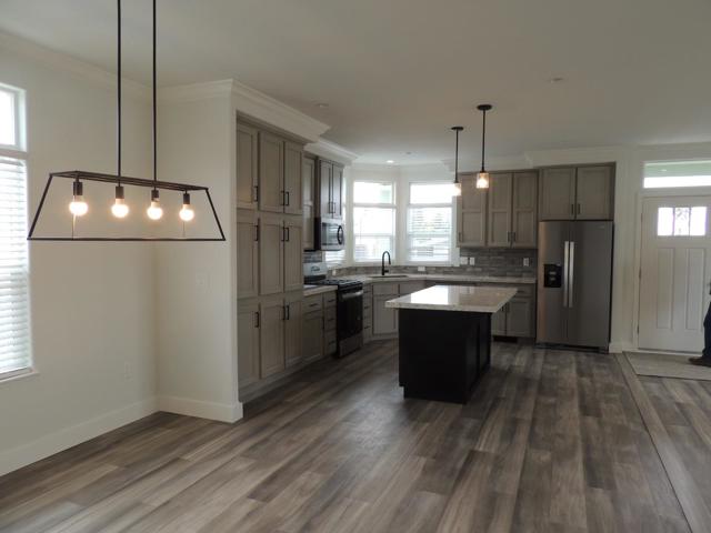 144 Holm Road, Watsonville CA: https://media.crmls.org/mediaz/2ca12fab-8672-4cec-9299-9e6f4cf53de9.jpg