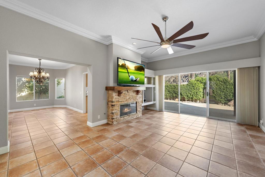 MLS #219138859DA image #8