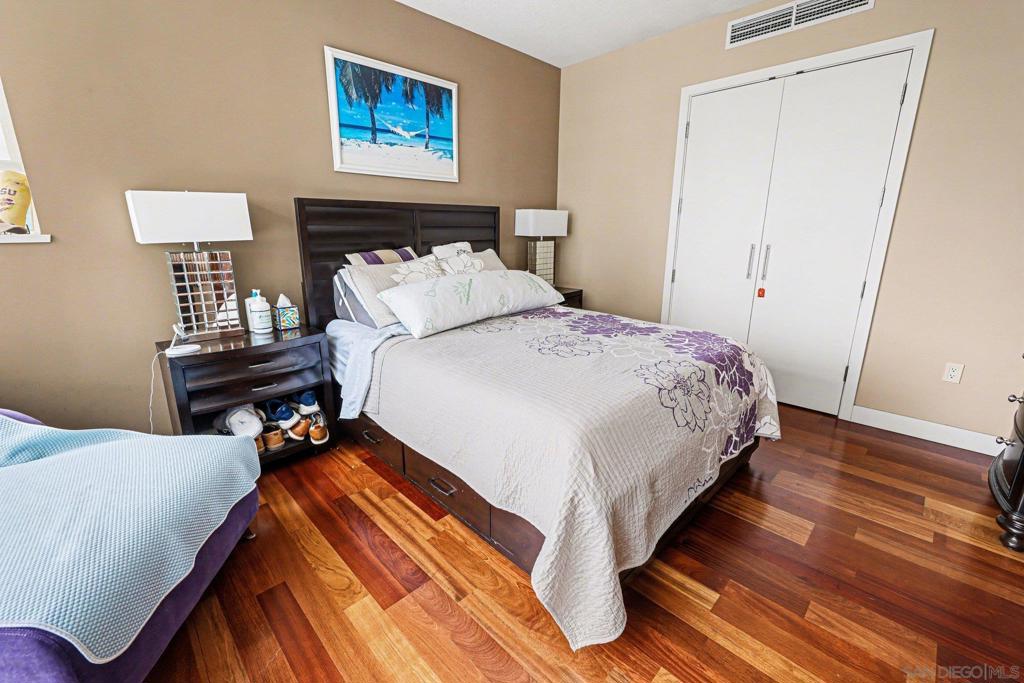 1205 Pacific Hwy - photo 20