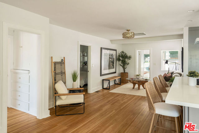1414 N Coronado Terrace, Los Angeles CA: https://media.crmls.org/mediaz/2ca20949-1bfb-4f20-a60a-ee01e41b8c9c.jpg