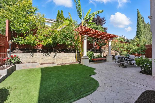 4038 Emerald Isle Lane, San Jose CA: https://media.crmls.org/mediaz/2ca24bab-b816-4bdc-82f4-6d1250a30976.jpg