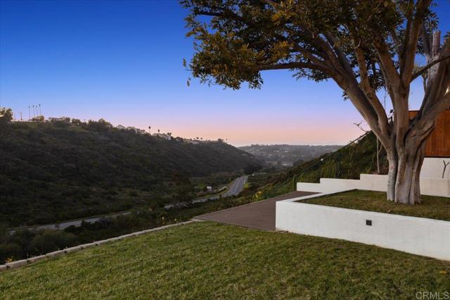 Detail Gallery Image 57 of 57 For 1560 Hawk View Dr, Encinitas,  CA 92024 - 4 Beds | 4 Baths