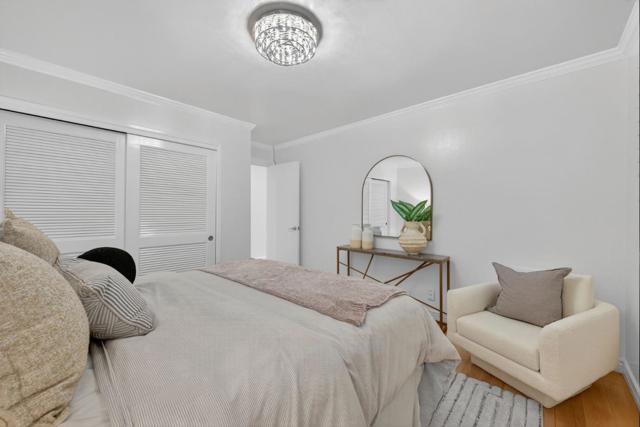 30 Bluebell Lane, Hillsborough CA: https://media.crmls.org/mediaz/2ca2ae36-0cfd-4121-9a2c-e4d4298c165a.jpg