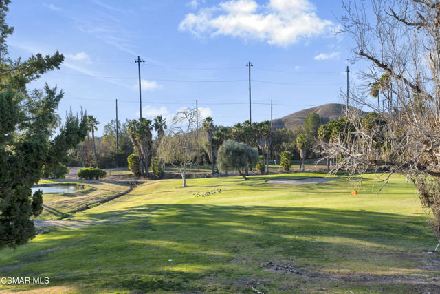 5757 Lake Lindero Drive, Agoura Hills CA: https://media.crmls.org/mediaz/2ca363ac-3edb-4387-a203-2a6eb4a7eb8c.jpg