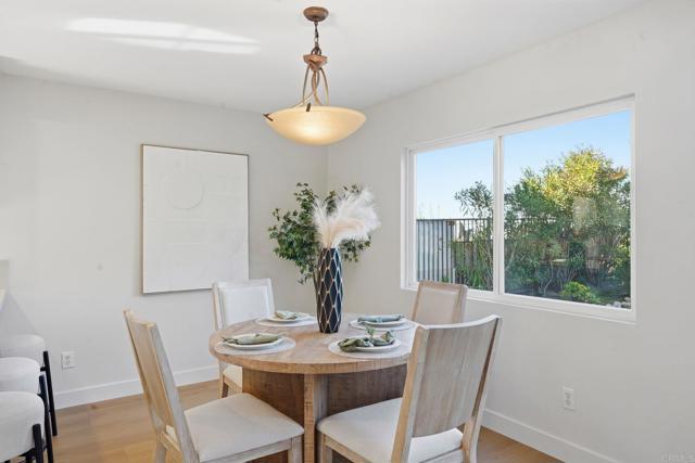 Detail Gallery Image 7 of 63 For 484 Vista San Lucas, San Diego,  CA 92154 - 3 Beds | 3 Baths