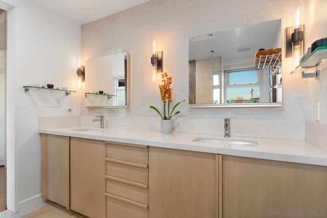 1205 Pacific Hwy, San Diego CA: https://media.crmls.org/mediaz/2ca3c035-6d9c-4e82-9648-c27a4cfbae72.jpg