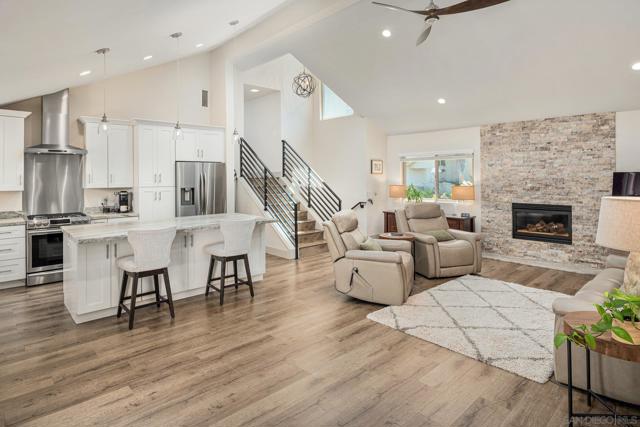 4430 Caminito Ocio, San Diego CA: https://media.crmls.org/mediaz/2ca44f91-75d5-479f-acfa-79bc6be0835d.jpg