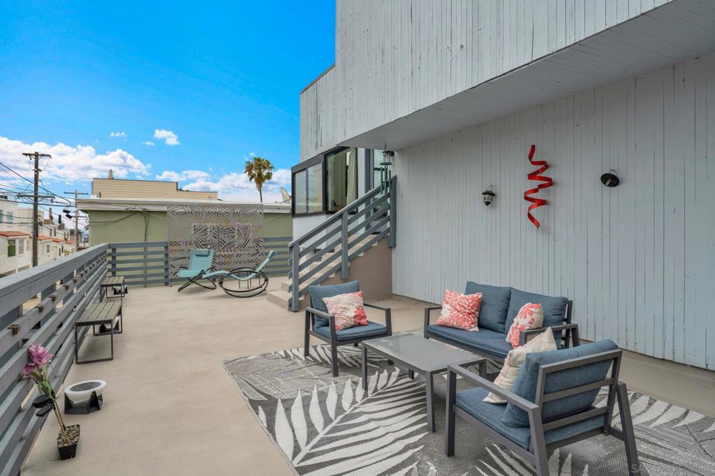 357 Playa Del Sur - photo 19