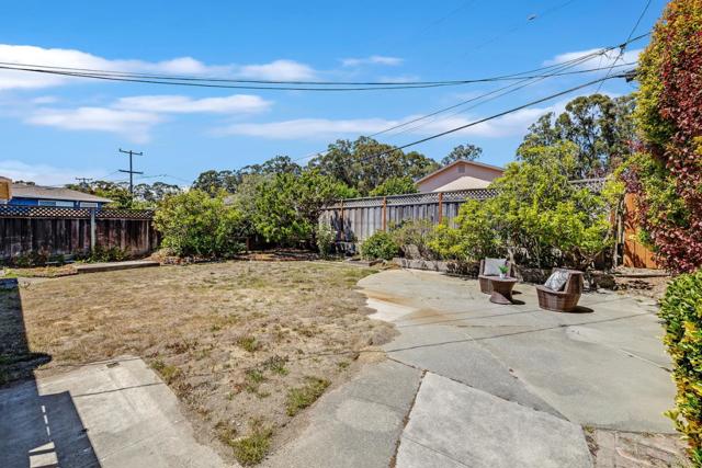2480 Lexington Way, San Bruno CA: https://media.crmls.org/mediaz/2ca59118-56e1-47cb-877e-73592531a7fa.jpg