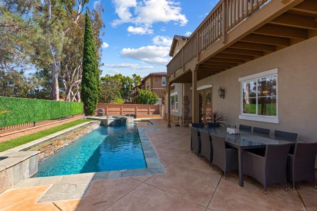 571 Lynwood Dr., Encinitas CA: https://media.crmls.org/mediaz/2ca723b0-f687-4284-a4a5-1be674078b89.jpg