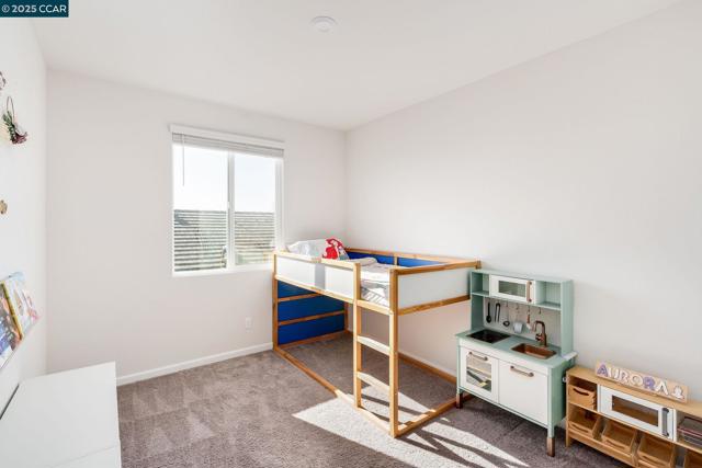 9603 Del Seis Dr, Sacramento CA: https://media.crmls.org/mediaz/2ca841b5-3351-4cd9-a6b0-c98defb04d24.jpg