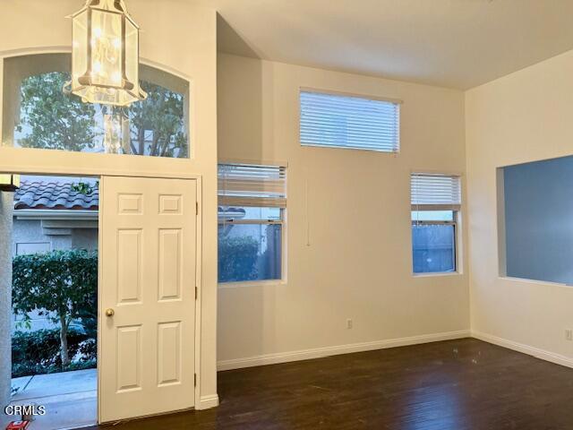 Detail Gallery Image 4 of 35 For 5338 Villa Mallorca Pl, Camarillo,  CA 93012 - 3 Beds | 2 Baths