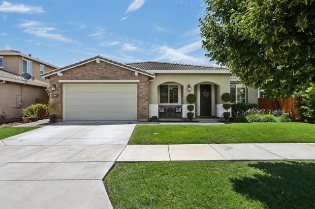 812 Geronimo Street, Gilroy CA: https://media.crmls.org/mediaz/2caa932b-f3b7-491c-86b1-9a29ef3a7e77.jpg