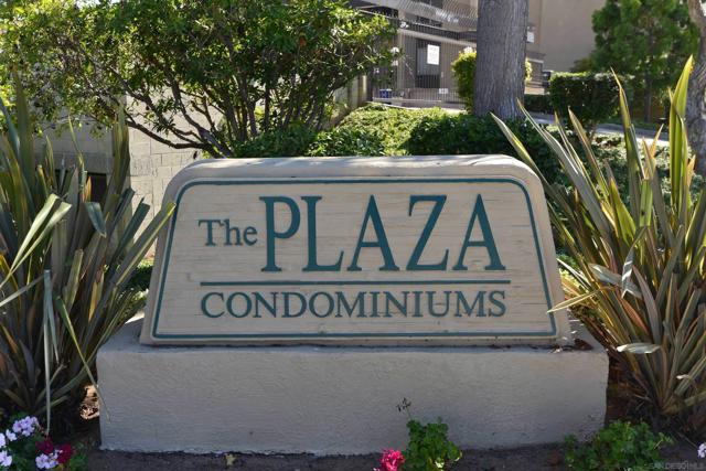 1885 Diamond St, San Diego CA: https://media.crmls.org/mediaz/2caa9739-b15d-4661-aa7c-0f3bf16966b6.jpg