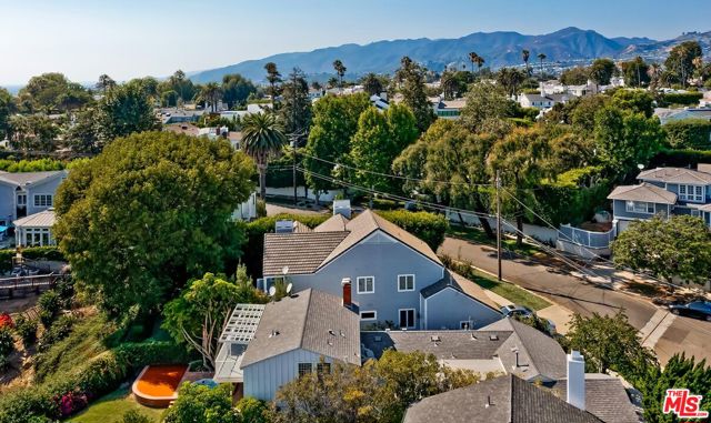 Drew Fenton | 424 Lombard Avenue Pacific Palisades CA | MLS: 6815653