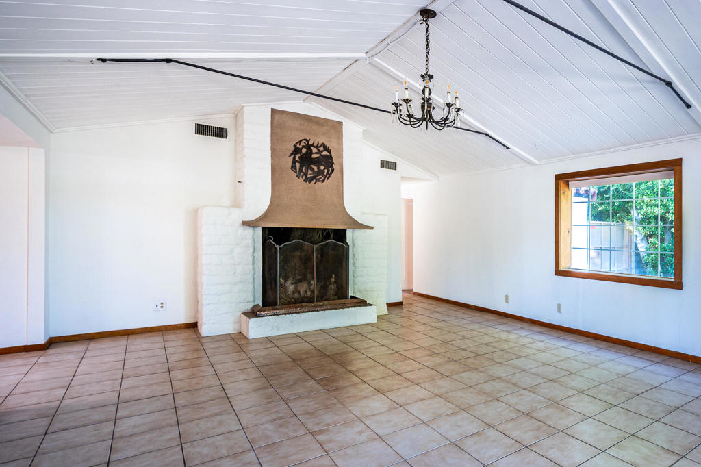 MLS #219140233PS image #5