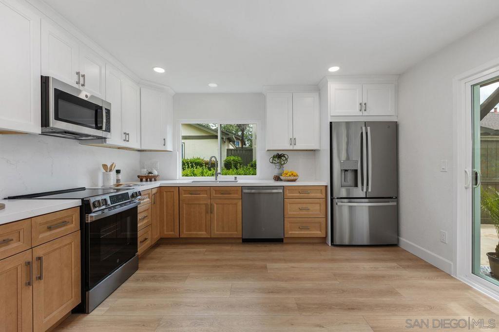 10539 Caminito Glenellen - photo 12