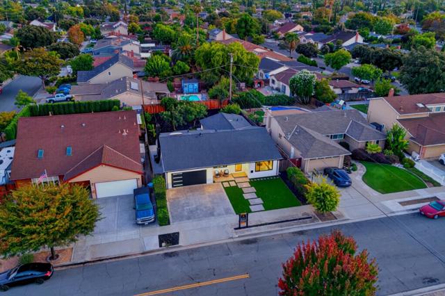 5631 Herma Street, San Jose CA: https://media.crmls.org/mediaz/2cac198c-86a2-4af2-9f90-18bdaa0032e1.jpg