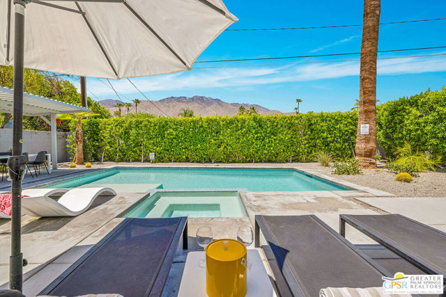 587 N Calle Marcus, Palm Springs CA: https://media.crmls.org/mediaz/2cac5dec-6a2a-447c-901c-6d3121231344.jpg