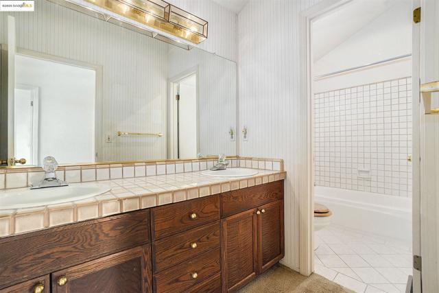 3523 Tabora Drive, Antioch CA: https://media.crmls.org/mediaz/2cac675c-59f5-497a-9f09-427c37385c70.jpg