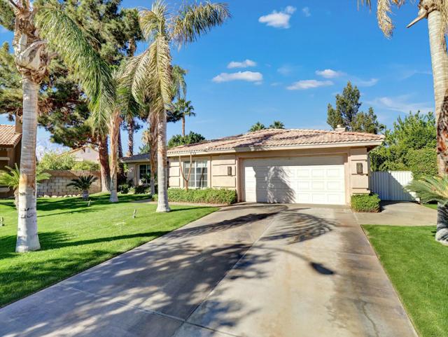 Image 22 of 30 For 69738 Kent Place