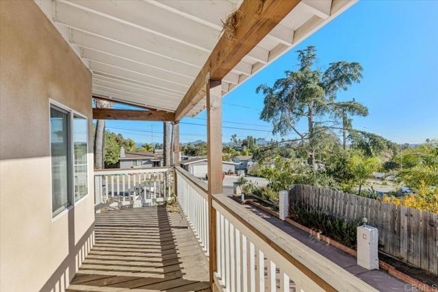 1971 Bernardo Avenue, Escondido CA: https://media.crmls.org/mediaz/2cad0913-9352-477d-91e1-5aed7414dd68.jpg