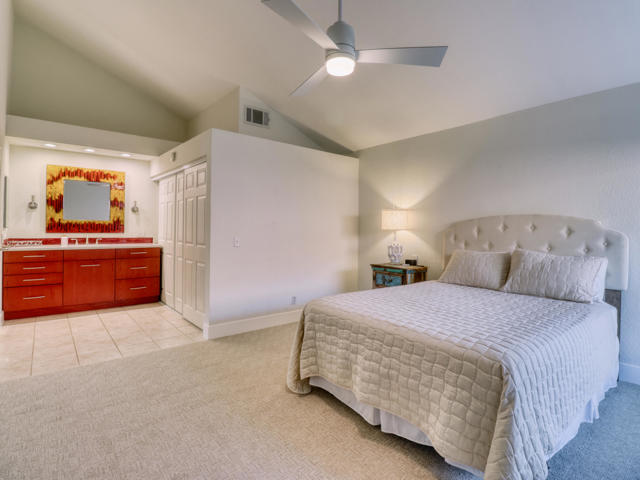 Image 35 of 52 For 77897 Woodhaven Drive
